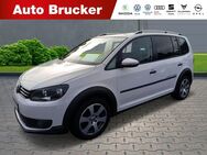 VW Touran, 2.0 TDI Cross, Jahr 2012 - Marktredwitz