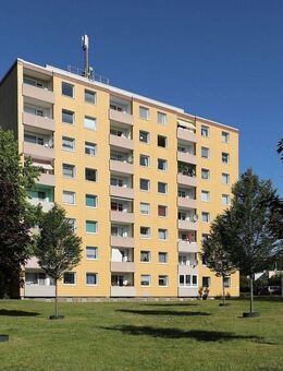 Niedliche Wohnung in der Nordstadt // 1.OG Wohnung 3 - Mindestalter: 50 Jahre - Wolfsburg