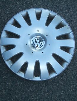1 Stück Radkappe für Golf Kombi Bj 2009 15 Zoll gesucht - Glücksburg (Ostsee) Zentrum