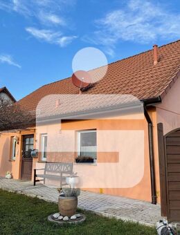 Haus mit Ausbaumöglichkeit...Familienfreundliches EFH Höchstadt a.d. Aisch - Höchstadt (Aisch)