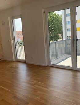 Lichtdurchflutete Wohnung mit EBK in Manching zu vermieten - Manching