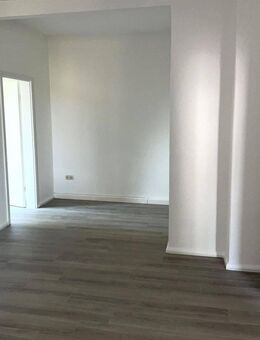 Renovierte 4-Raum-Erdgeschosswohnung in Ilmenau - Ilmenau