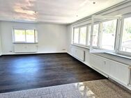 Charmante, helle 2 ZKB + großer Terrasse + Ausblick ins Grüne - Weinheim