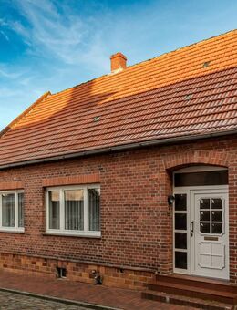 Einfamilienhaus mit Nebengebäude in zentraler Lage - Dömitz