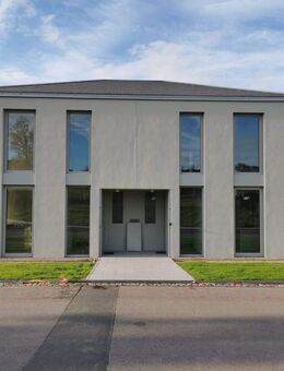 Hochwertige Doppelhaushälfte mit Garten und Garage in Bitburg-Masholder - Bitburg