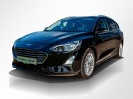 Ford Focus, 1.5 Titanium EcoB, Jahr 2019 - Magdeburg
