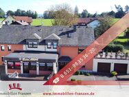Heddert: attraktives Wohnensemble mit ehemaliger Gaststätte: Zwei Häuser, Garten, 3 Garagen & viel Potenzial - Heddert