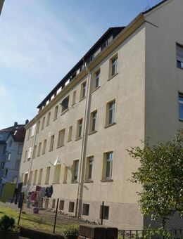 Gut & günstig: Legen Sie Ihr Kapital mit Perspektive an - vermietete 4-Zimmer-Wohnung in Tuttlin - Tuttlingen