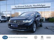 VW Tiguan, 2.0 TDI Elegance, Jahr 2023 - Rostock