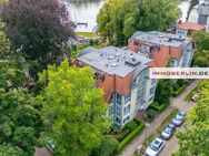 IMMOBERLIN.DE - Exquisite Wohnung mit Südterrasse, Garten & Anteil am Bootssteg in traumhafter Lage bei der schönen Dahme - Berlin