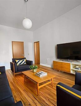 Charmante 2-Zimmer-Altbauwohnung Modernisiert - Wuppertal