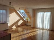 Große Maisonette-Wohnung in Hochdorf - 5,5 Zimmer auf 108m² und 40m² Studio im ausgebauten Dach - Stellplatz und Tiefgarage - Hochdorf (Regierungsbezirk Stuttgart)