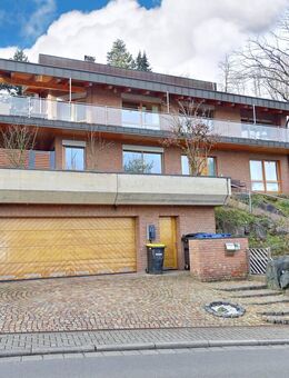 Luxuriös ausgestattete Villa mit Pool, Sauna, Kamin und Solaranlage. - Wetzlar
