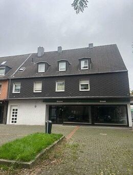Wohn- und Geschäftshaus mit Stellplätzen - Marl (Nordrhein-Westfalen)