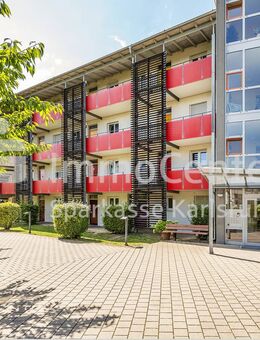 Investition mit Perspektive: Vermietete 2-Zimmer-Eigentumswohnung mit Balkon im betreuten Wohnen - Linkenheim-Hochstetten