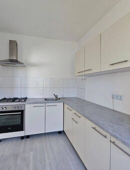 FAMILIENWOHNUNG mit BALKON und EBK - Zeitz