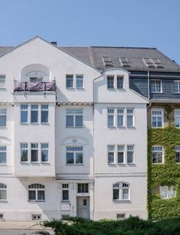 helle 4-Raumwohnung im 2.OG mit Balkon sucht neue Mieter - Döbeln