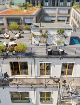 Exklusives Penthouse mit zwei Balkonen und großzügiger Dachterrasse in Bestlage von Berlin-Mitte - Berlin