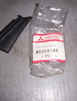 MB859146 Kantenschutz, Verkleidung links, Windlauf Mitsubishi Space Runner/Space Wagon - Hannover Vahrenwald-List