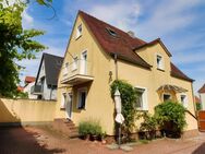 Freistehendes Haus, umfangreich renoviert - Römerberg