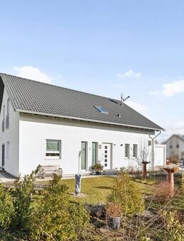 *NEUER PREIS* TOP Einfamilienhaus / Nur 21 kWh/(m² a) Endenergiebedarf! - Albbruck