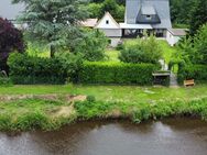 Saniertes Einfamilienhaus mit Doppelgarage, Terrasse in traumhafter Lage direkt an der Hunte - Barnstorf