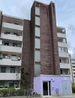 Schöne 4-Zimmer WHG in Schloss Neuhaus - Paderborn