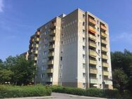 Frisch renoviert 2-Zimmer-Wohnung mit Balkon - Schwarzenbek