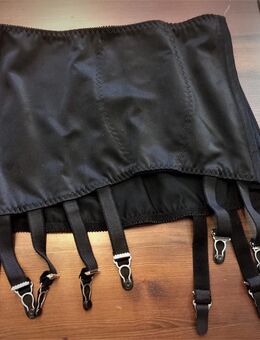Vintage Strumpfhalter mit 12 Strapsbändern in verschiedene Farben (Premiumqualität) - Marl (Nordrhein-Westfalen)