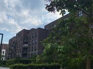 Schöne helle, teilmöblierte Dachgeschoss Wohnung in Hamburg limitiert zu vermieten - Hamburg