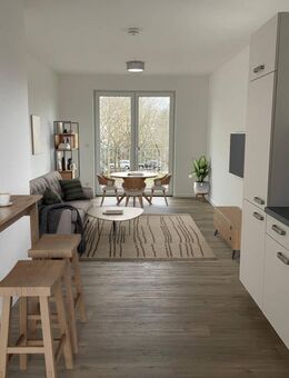 Exklusiver Erstbezug: Stilvolle 2-Zimmer-Neubauwohnung mit Südbalkon - Berlin