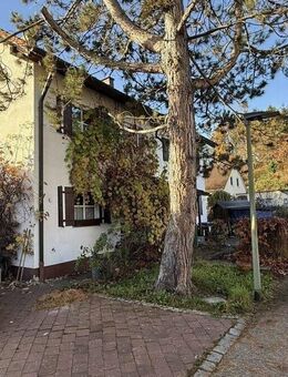 Doppelhaushälfte in Form von WEG mit Potenzial in ruhiger Wohnlage von Obermeitingen - Obermeitingen