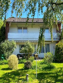 Einfamilienhaus mit großem sonnigen Grundstück - Norderstedt