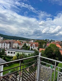 Barrierefrei mit Lift! Attraktive 2 - Zimmerwohnung in zentraler Lage mit Balkon - Bad Kissingen