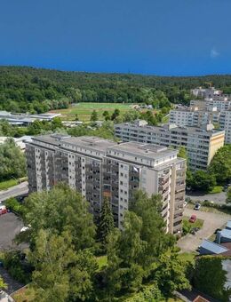Wohnen mit Weitblick: Balkon, Stellplatz, Einbauküche und Aufzug inklusive - Konstanz