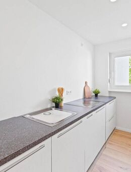 Charmant , Helle , 2 Zimmer Wohnung - Korntal-Münchingen
