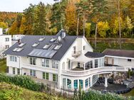 LUXUS Einfamilienvilla mit Pool, Sauna und Wintergarten in ruhiger Lage - Nagold