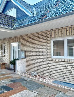 Zeitlose Eleganz: Charmantes Einfamilienhaus aus 1993 mit Stil & Charakter - Bad Arolsen