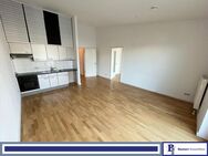 Wohnen am Wasser: 1,5-Zimmer-DG mit Aufzug und Westterrasse in Köpenick - Berlin