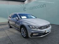 VW Passat Variant, 2.0 TSI Busin R Line, Jahr 2023 - München