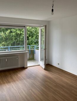 Top 3 Zimmer Wohnung mit Südwest-Balkon in gefragter Lage - sofort frei! - Eschborn