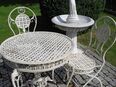 Nostalgischer Tisch mit 2 Stühlen, weiß, Metall, geeignet für Balkon, Terrasse oder zur Deko in 86932