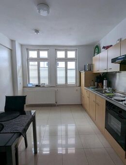 Ruhige, gerade renovierte, schöne Altbauwohnung im Zentrum von Lemgo - Lemgo