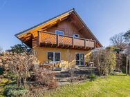 Einfamilienhaus in Fredersdorf - Inkl. Einbauküche, zwei Bädern, Rollladen, Kamin, Balkon, Carport - Fredersdorf-Vogelsdorf