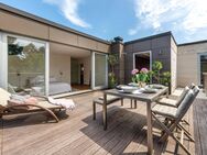 Penthouse-Highlight: Umlaufende Dachterrasse und 360°- Kamin - München