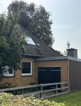 Ihr Eigenheim in Marnerdeich: Charmantes Einfamilienhaus mit großem Grundstück und vielseitigen Nutzungsmöglichkeiten - Marnerdeich