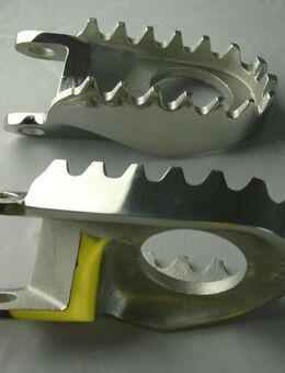 Honda CR 80R 85 XR 250R 400R 600R Fussrasten food-pegs footrests repose pieds - Eschershausen