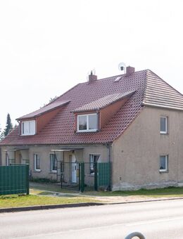 Listenpreis 105.000,00 € - Doppelhaushälfte mit 2 Wohneinheiten am Ortsrand von Murchin auf naturbelassenem Grundstück - Murchin