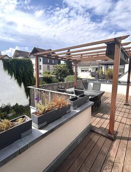 Traumhafte Penthouse-Wohnung in Bergen-Enkheim - Frankfurt (Main)