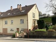 Großzügiges Einfamilienhaus in einem Ortsteil von Ellwangen - Ellwangen (Jagst)